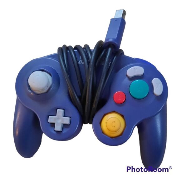 Nintendo GameCube Controller    - Picture 1 of 2